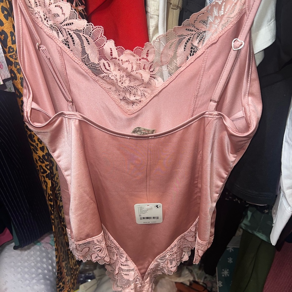 NWT Free People Pink Lace Trim Bodysuit - Picture 3 of 4